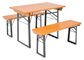 Set da birreria Shorty in pino senza sfondo.