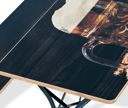 The beer table by RUKU1952was fully printed using the digital printing process.