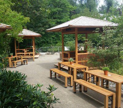 Lago im Tao Garten Mehrere Lagos sind im Tao Garten im Münchner Zoo aufgestellt.